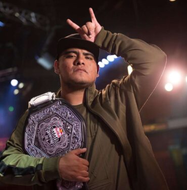 Red Bull TV e Indie Rocks! presentan: ACZINO Q&A con Ana Rizo