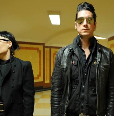 ADULT. estrenará material inédito