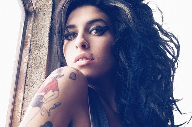 Universal destruye los demos de Amy Winehouse