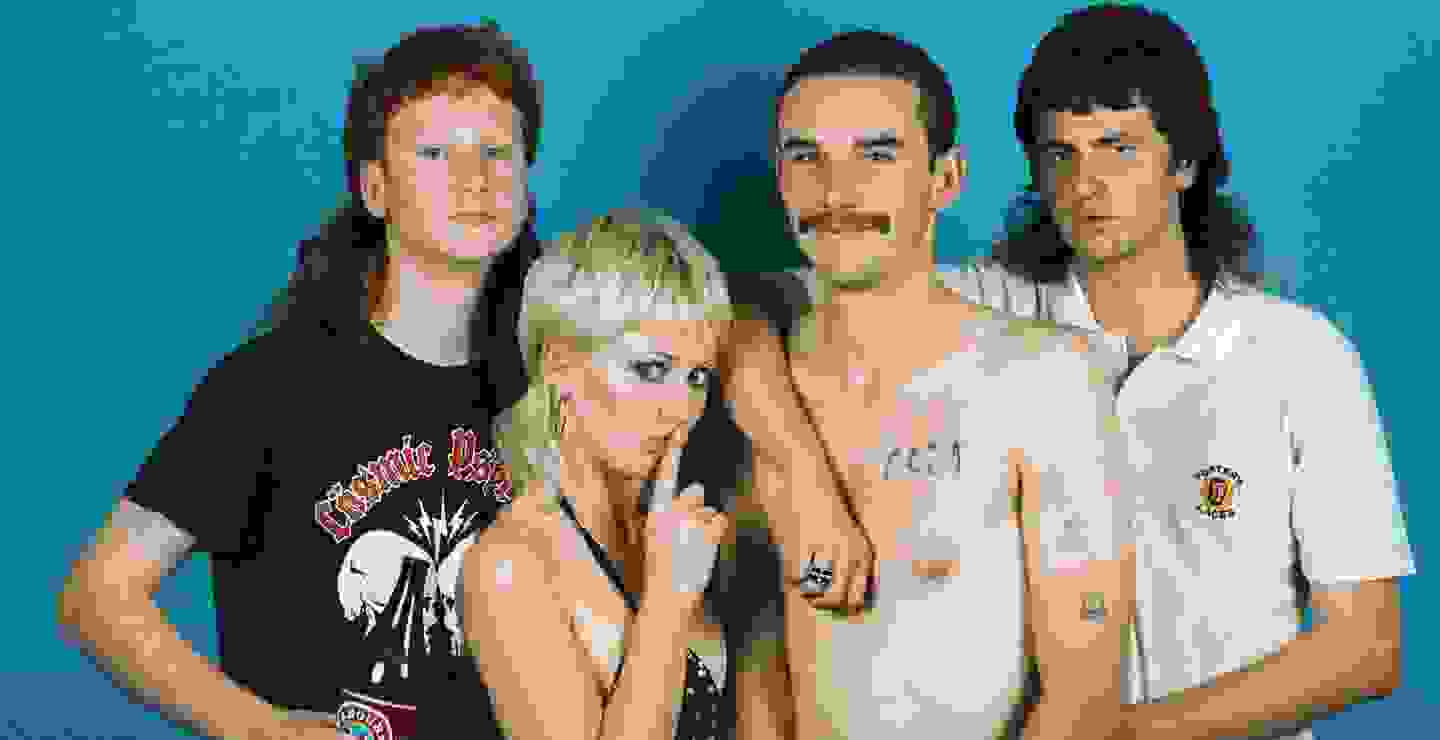 Amyl and The Sniffers estrena 