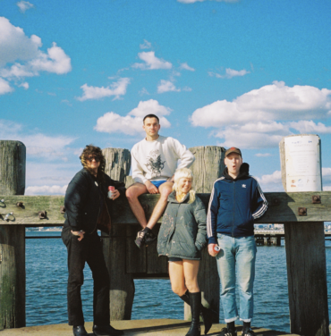 SOLD OUT: Hipnosis presenta: Amyl and the Sniffers en el Foro Indie Rocks!