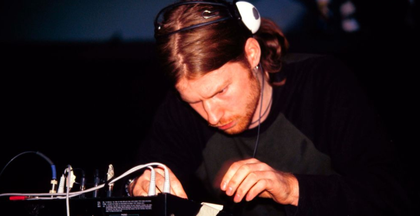 Aphex Twin estrena “th1 [evnslower]”