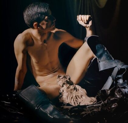 Arca anuncia nuevo disco y estrena sencillo