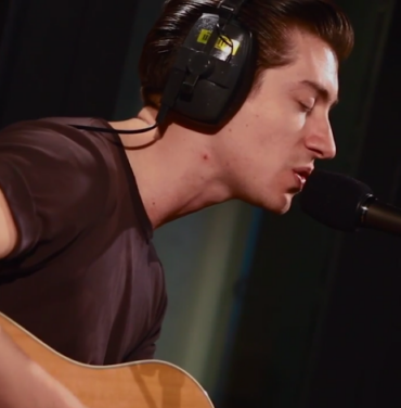 Arctic Monkeys hace cover a Tame Impala