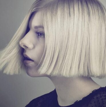 Aurora comparte el video 