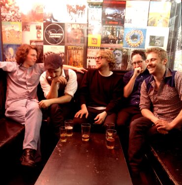 The Hold Steady necesita de tu ayuda