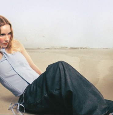 Becky and the Birds hipnotiza con “Should've known better (choices)”