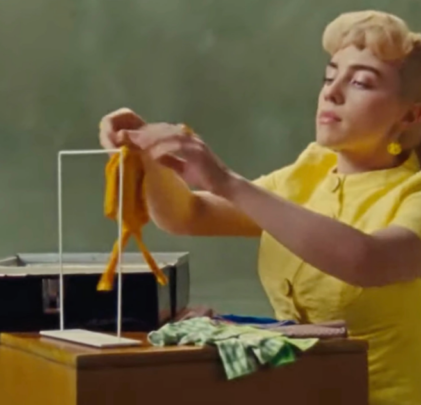 Billie Eilish comparte video para “What Was I Made For?”