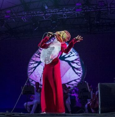 Björk anuncia edición en vivo de Vulnicura