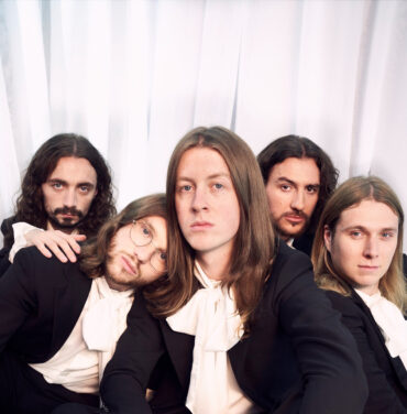 Blossoms estrena “Care For” y anuncia su nuevo álbum 