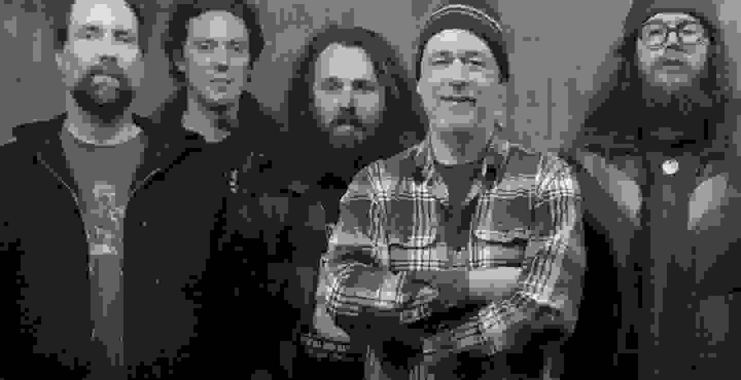 Built to Spill comparte primer track de 'Untethered Moon'