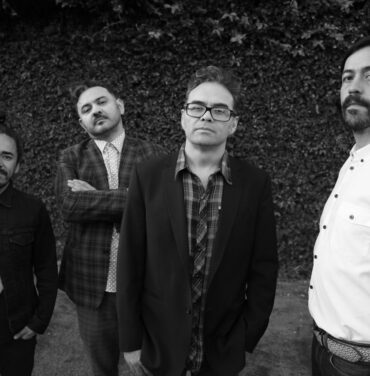 Café Tacvba estrena 