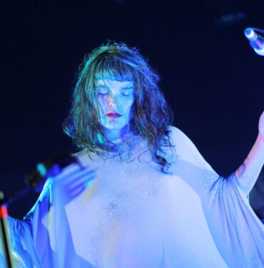 Camila Moreno nos da un adelanto de su nuevo disco