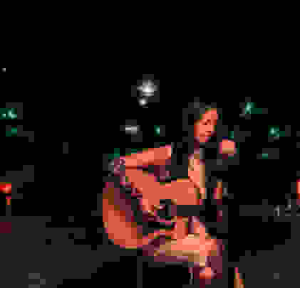 Cata Raybaud se pone personal con “Escorpio (Live Session)”