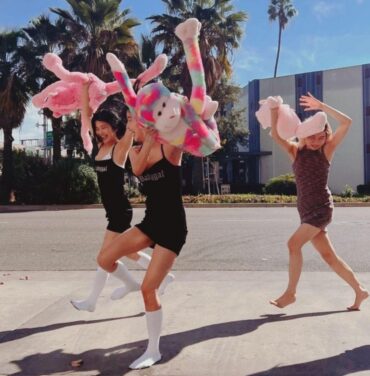 CHAI estrena “surprise”