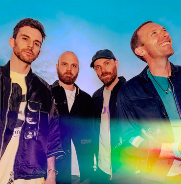 Coldplay une voces en “We Pray”