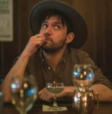 Conor Oberst comparte dos canciones