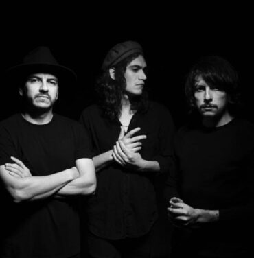 Costera presentó en vivo 