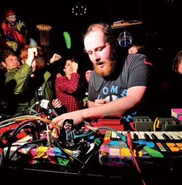 Dan Deacon estrena 