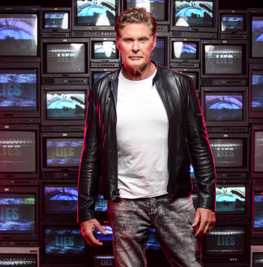 David Hasselhoff estrena el disco, 'Open Your Eyes'