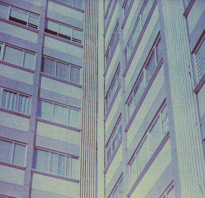 Diles que no me maten — Edificio