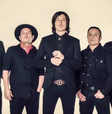 ¡Celebremos con División Minúscula!