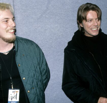 Duncan Jones expresa su enojo hacia Donald Trump