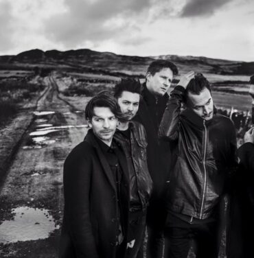 Nuevo video de Editors