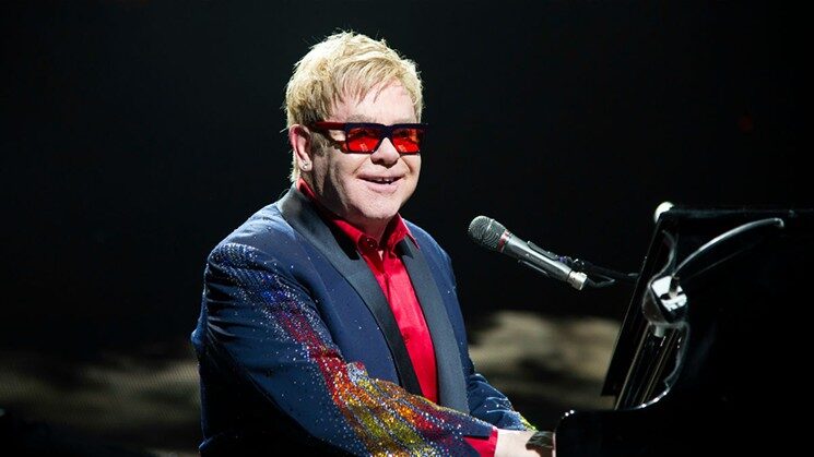 Elton John se retira y anuncia tour con 300 fechas