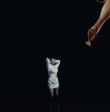 Empress Of regala un adelanto de “Dance For You”