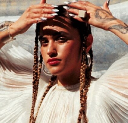 Empress Of estrena “One Breath”, un tema sobre la salud mental