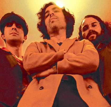 Enjambre estrena “Enemigo (Acústico)”