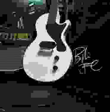 Billie Joe Armstrong estrena guitarra Les Paul Junior junto a Epiphone