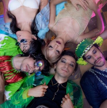 Era de Oro, un carrusel de emociones multicolor