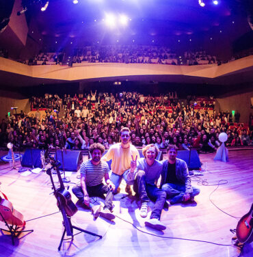 Erlend Øye en el Centro Cultural Roberto Cantoral