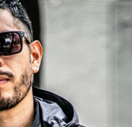 Esteban Gómez González presenta “USDA”