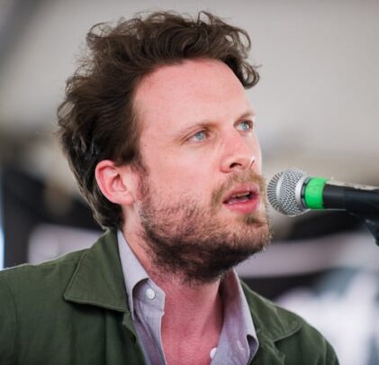 Father John Misty de gira con Alabama Shakes
