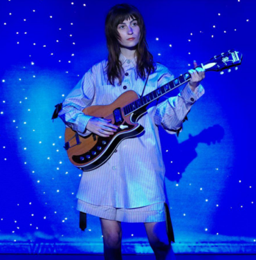 Faye Webster estrena “But Not Kiss”