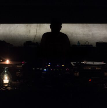 Floating Points DJ set en Foro Normandie