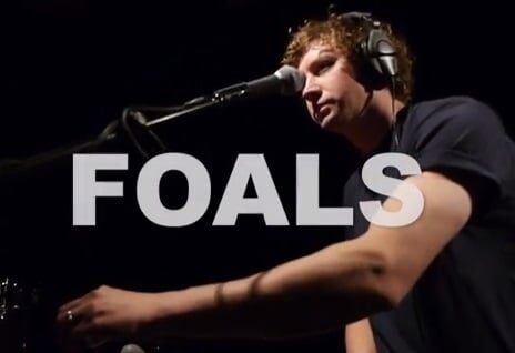 Disfruta de una sesión de Foals para KEXP