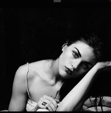 Frances Bean Cobain sorprende con nueva canción