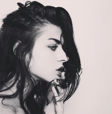Frances Bean Cobain estrena canción original