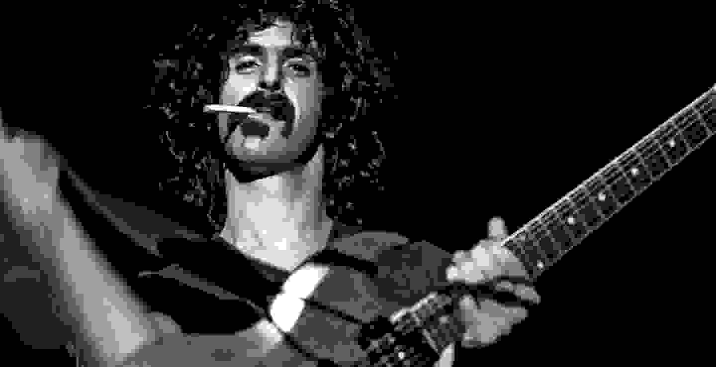 Se anuncia gira con holograma de Frank Zappa