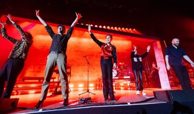 Franz Ferdinand presenta el video de “Hooked” en vivo desde México