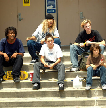 Checa las películas y documentales Off The Wall Vol. 2