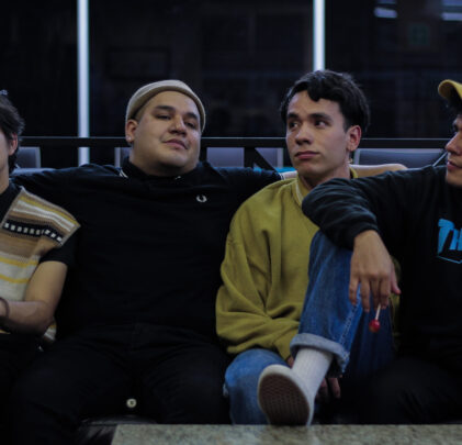 Los Doggers estrena su sencillo, “A mis Amigos”