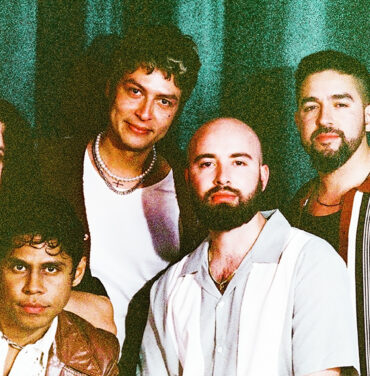 Hipnosis presenta a Inner Wave en el Foro Indie Rocks!