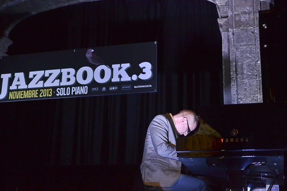 Jazzbook.3 - Javier Reséndiz: Planeta dentro de una Botella