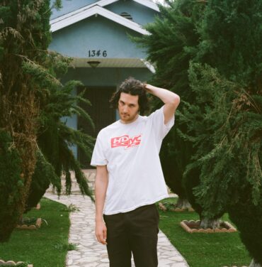 Escucha lo nuevo de Jim-E Stack en compañía de Bon Iver