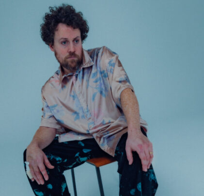 Metronomy comparte “Nice Town” con Pan Amsterdam